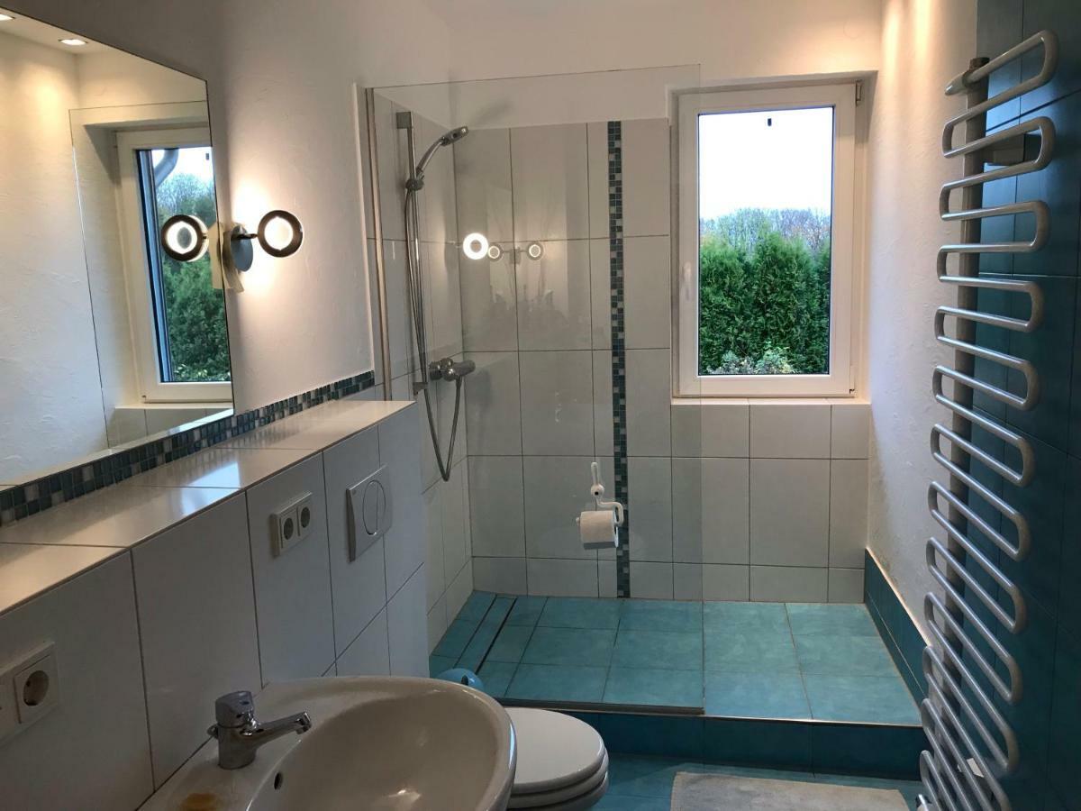 Kleine Auszeit Mit Aussicht Velbert Toenisheide Exterior foto